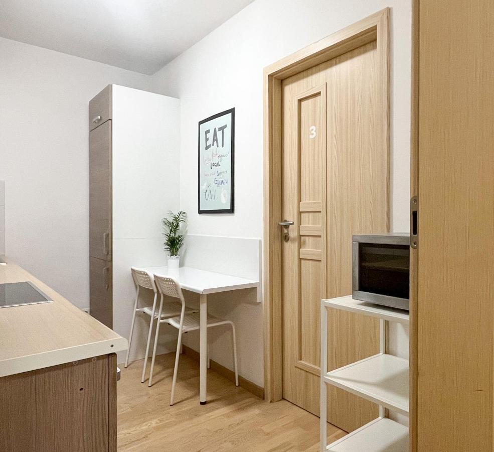 Shape&Color Premium Hostel وارسو المظهر الخارجي الصورة