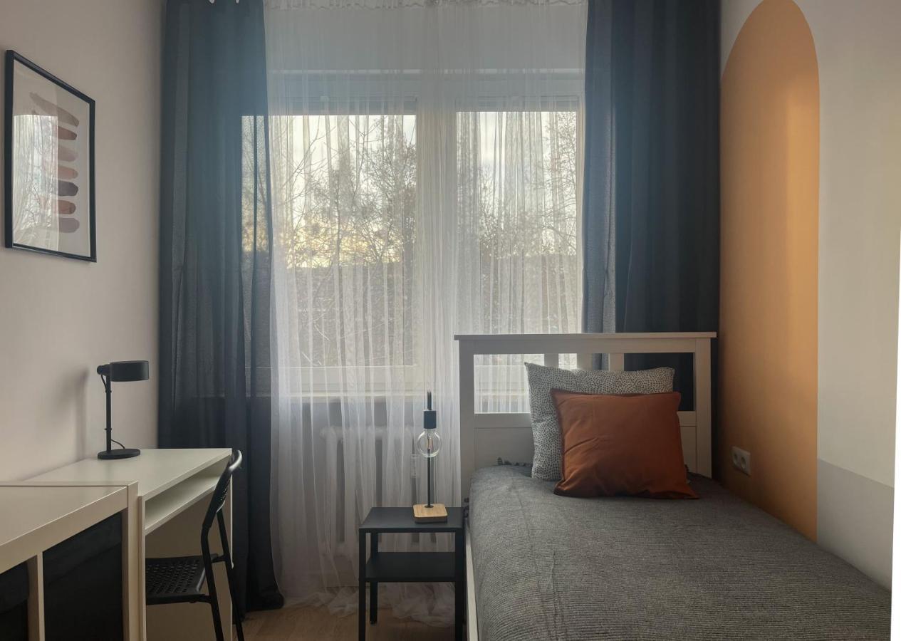 Shape&Color Premium Hostel وارسو المظهر الخارجي الصورة